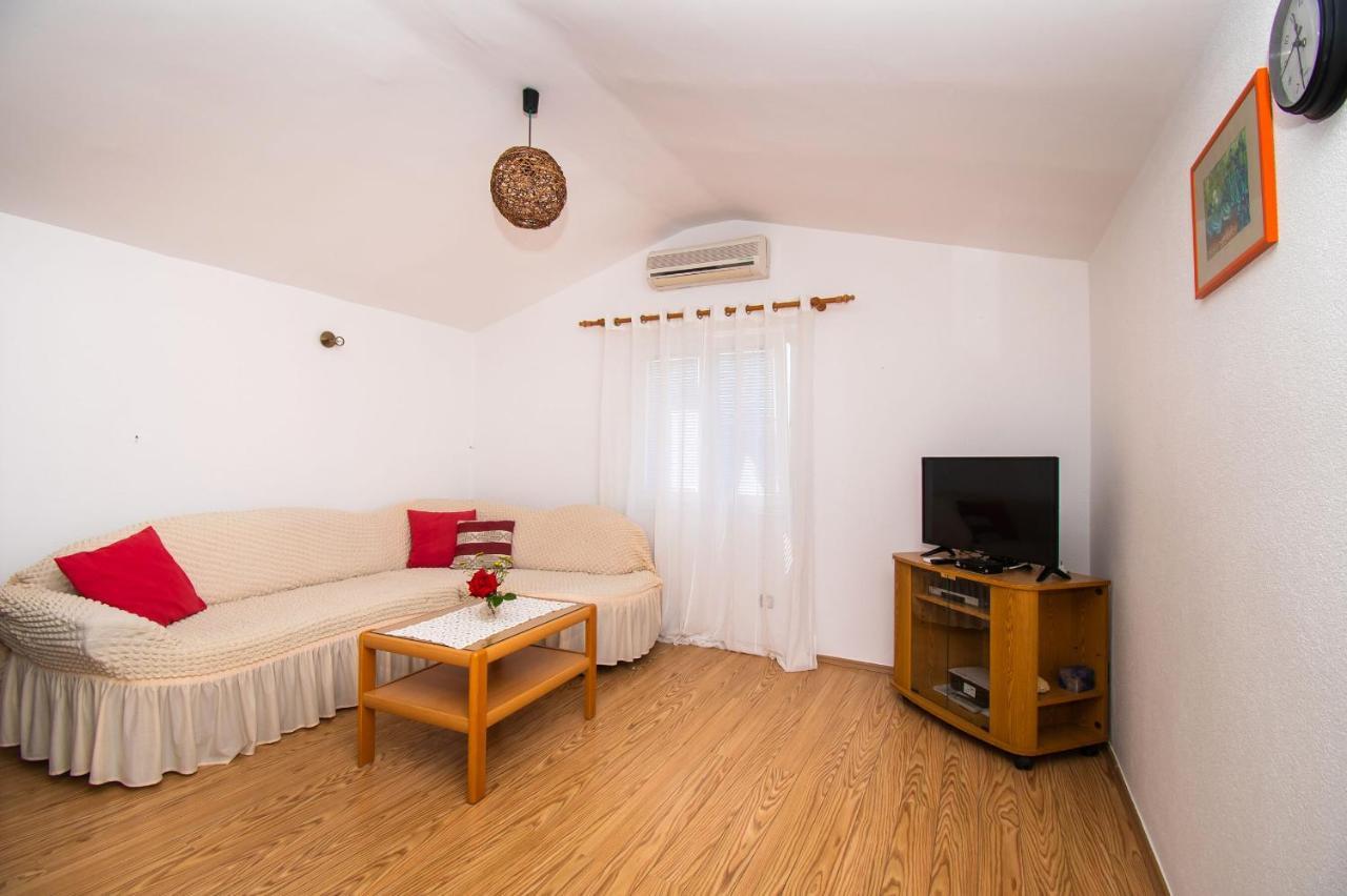 Apartments Happy Place Водице Екстериор снимка