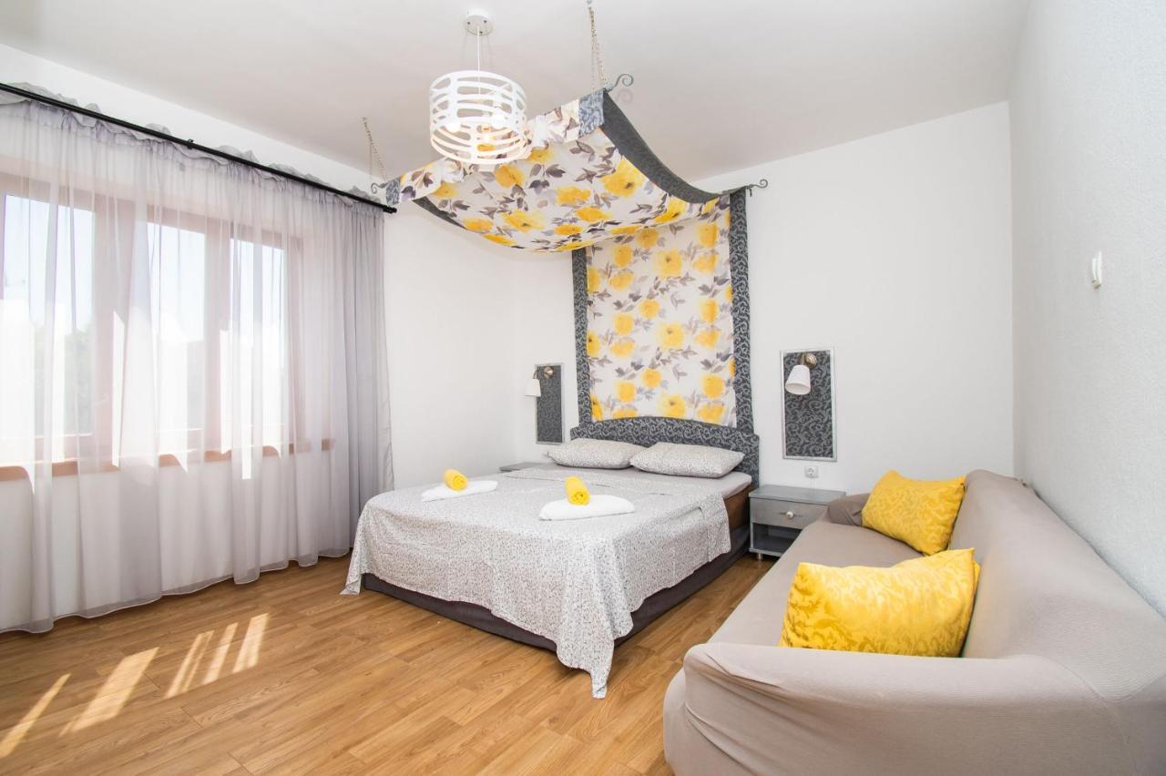 Apartments Happy Place Водице Екстериор снимка