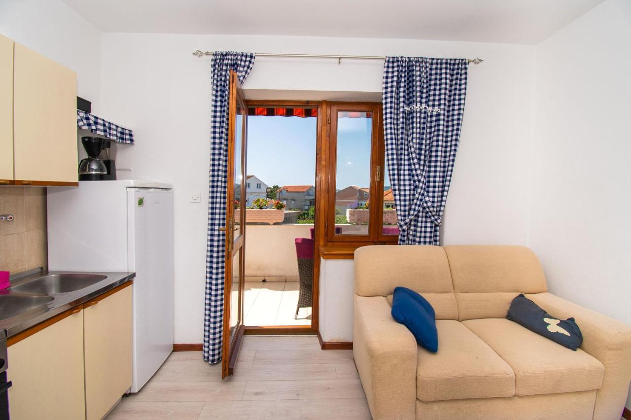Apartments Happy Place Водице Екстериор снимка