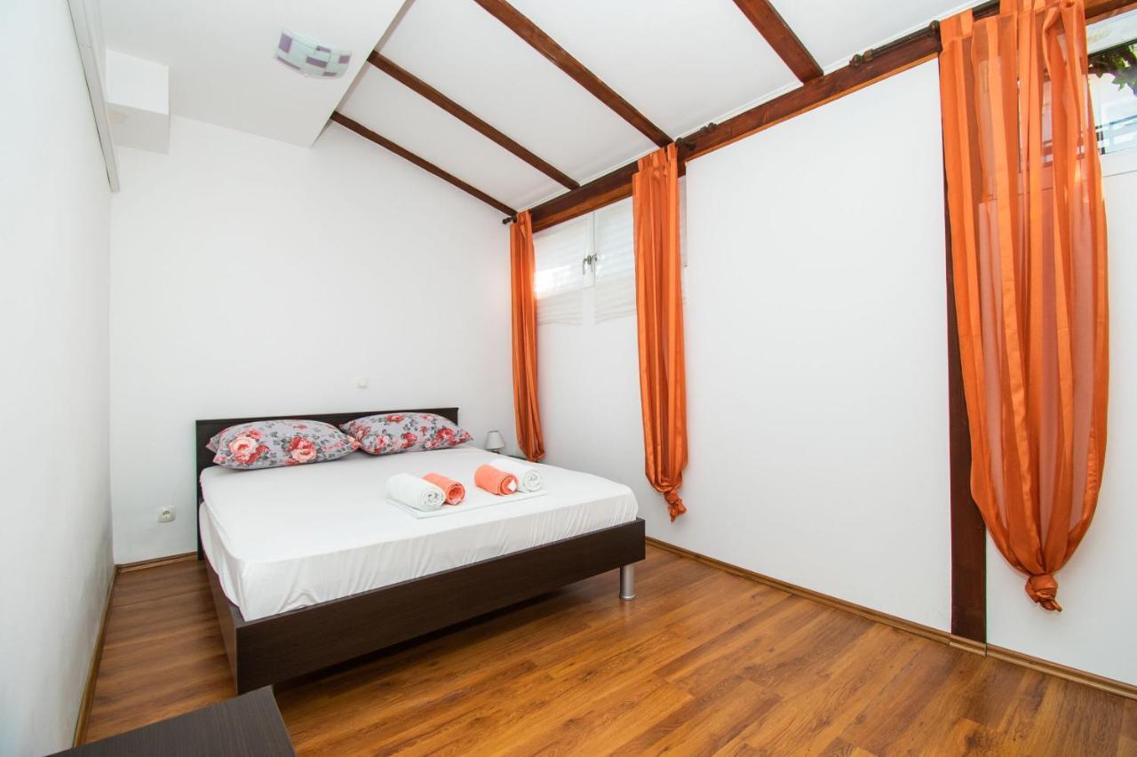 Apartments Happy Place Водице Екстериор снимка