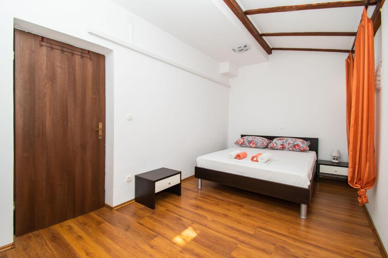 Apartments Happy Place Водице Екстериор снимка